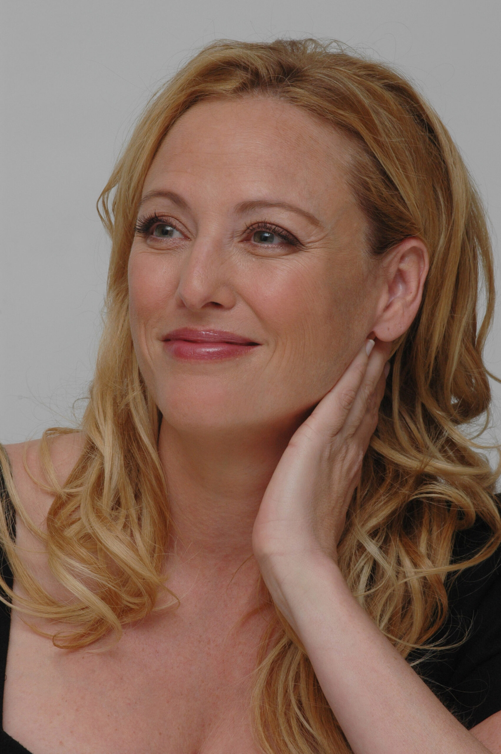 Егде адамдар мен вибратор арасындағы жыныстық қатынас